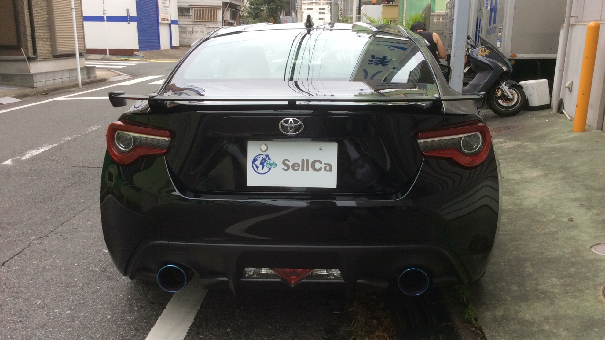 外装後方