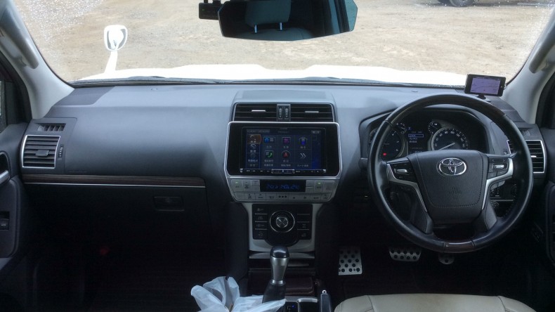 内装インパネ全体