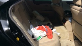 内装後方シート