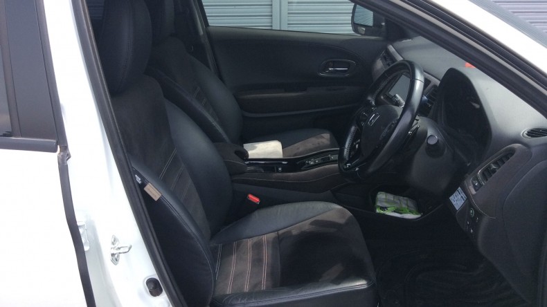 内装前方シート