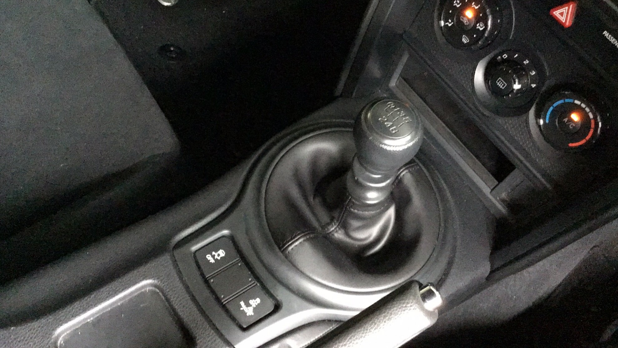 内装シフト