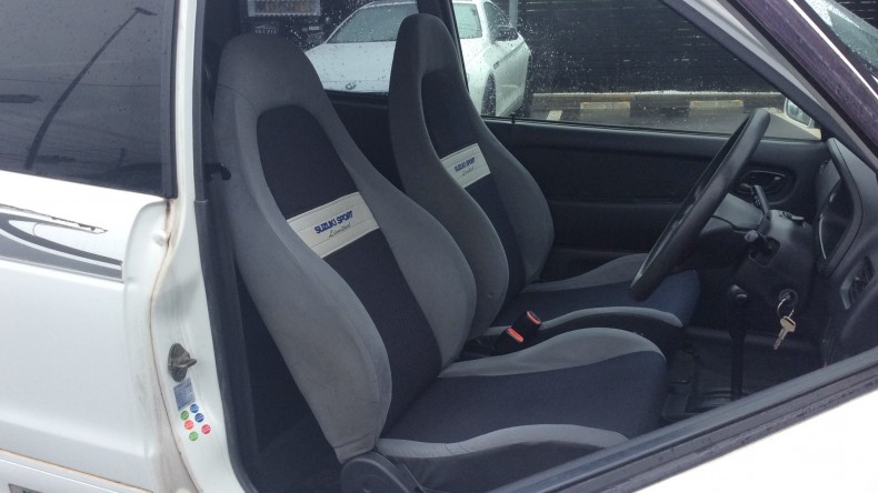 内装前方シート