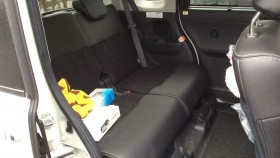 内装後方シート