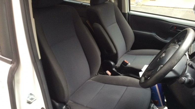 内装前方シート