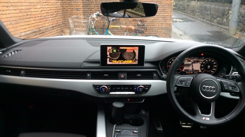 内装インパネ全体