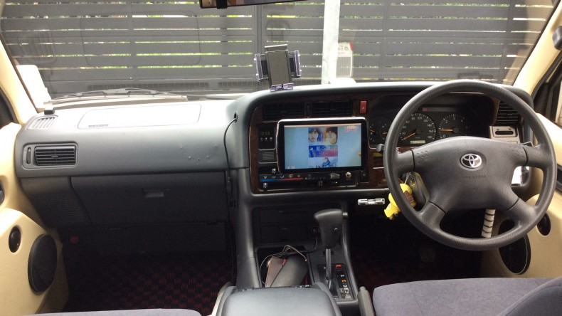 内装インパネ全体