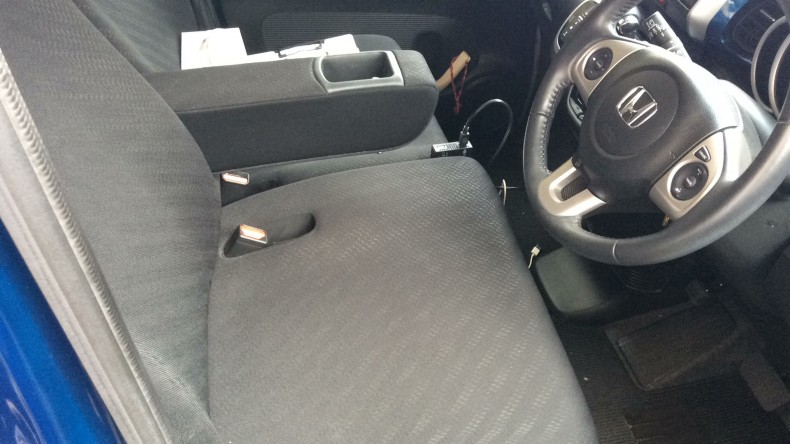 内装前方シート