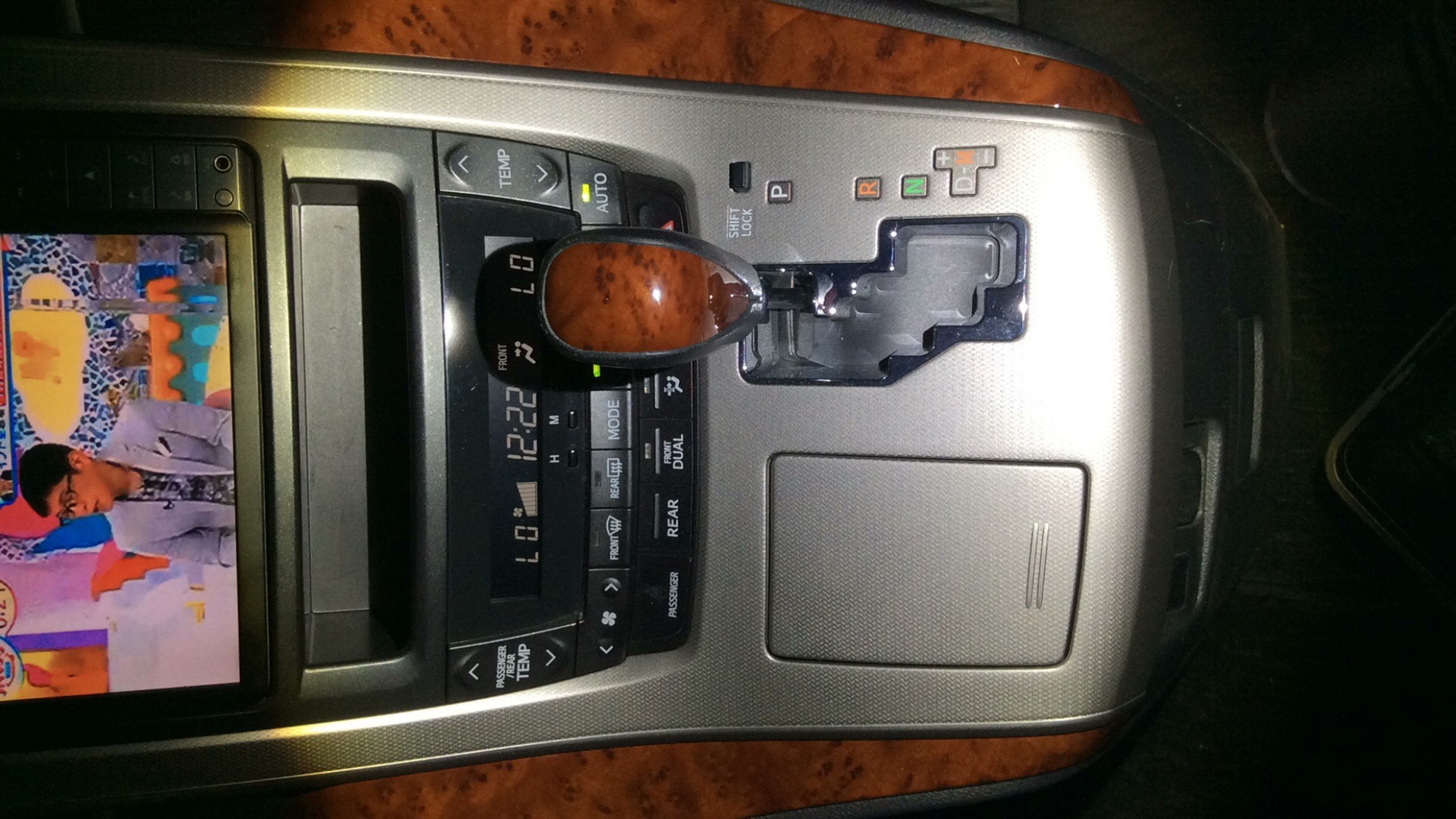 内装シフト
