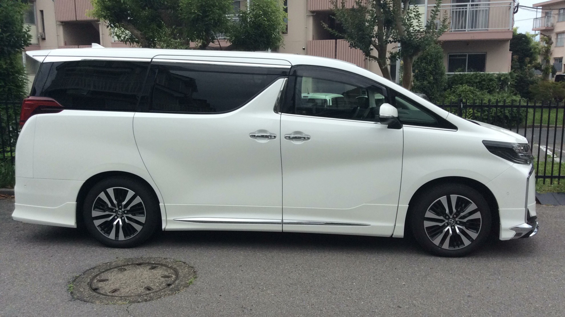 外装右