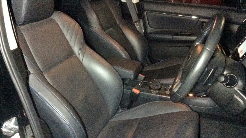 内装前方シート