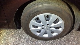 タイヤホイール前