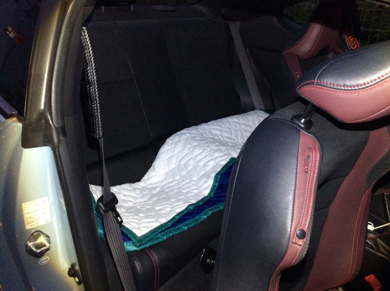 内装後方シート