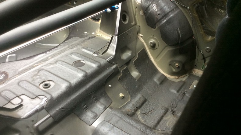 内装後方シート