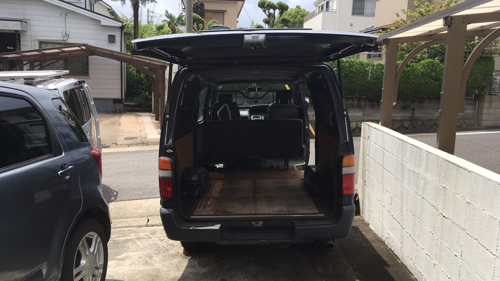 内装トランク