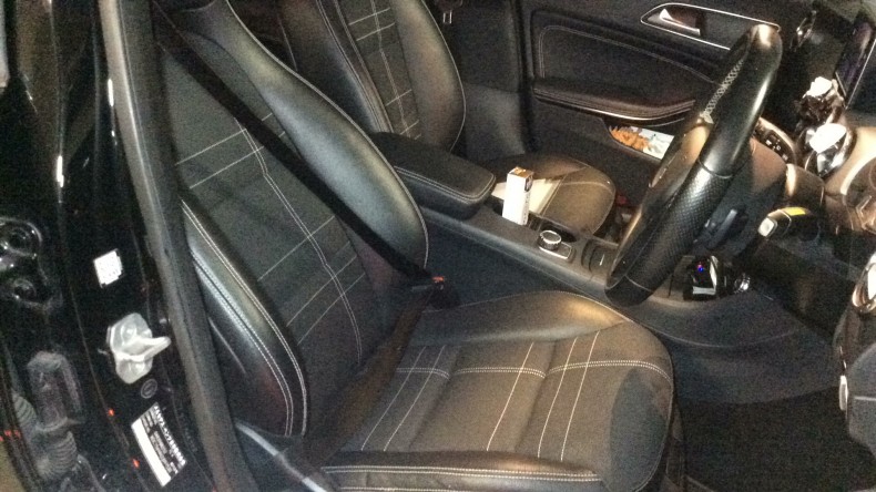 内装前方シート