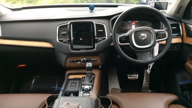 内装インパネ全体