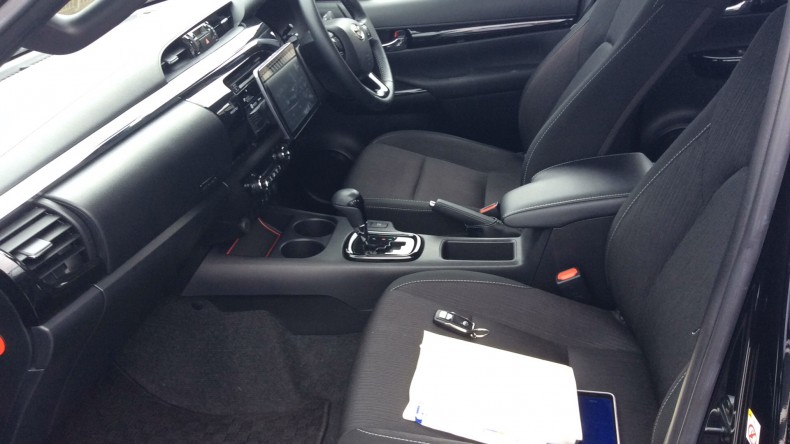 内装前方シート