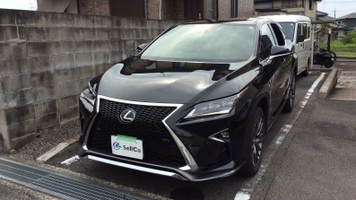 car_main_img