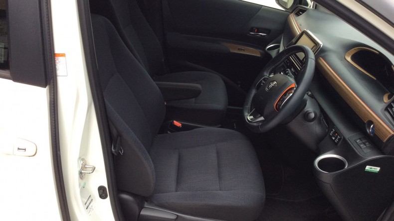 内装前方シート