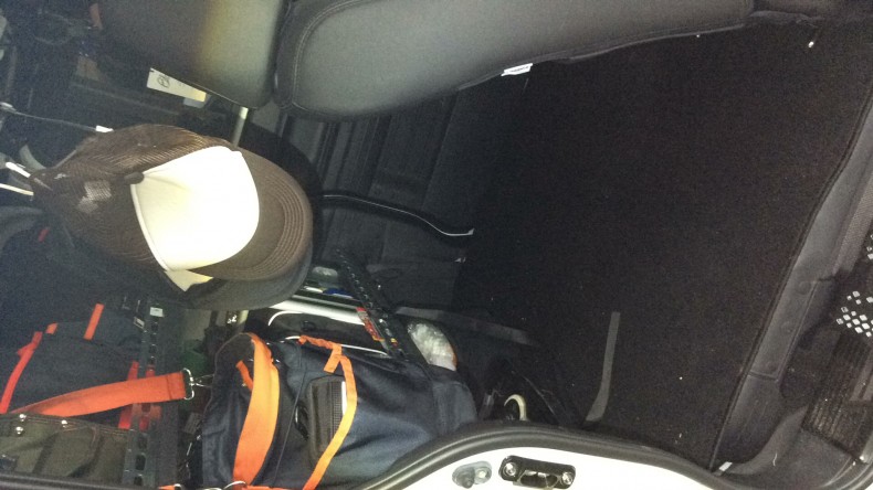 内装後方シート