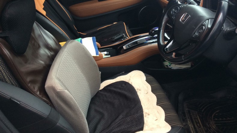 内装前方シート