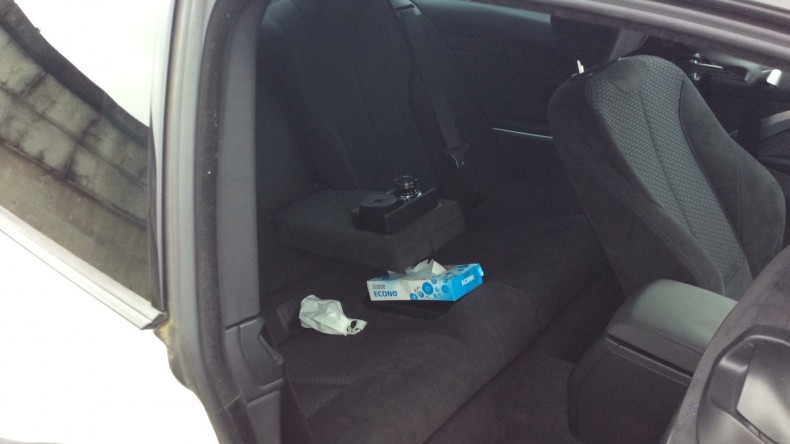 内装後方シート