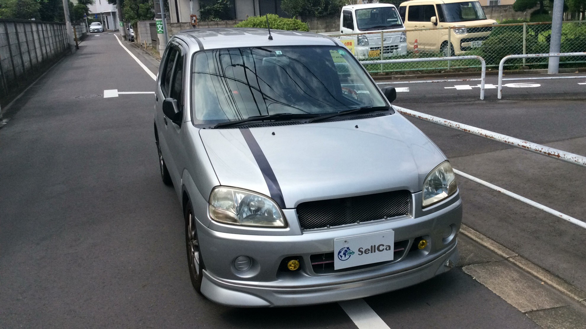 外装右前