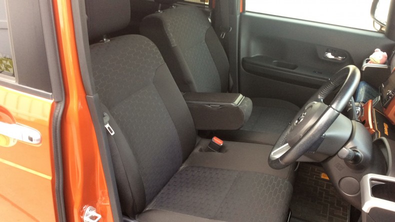 内装前方シート