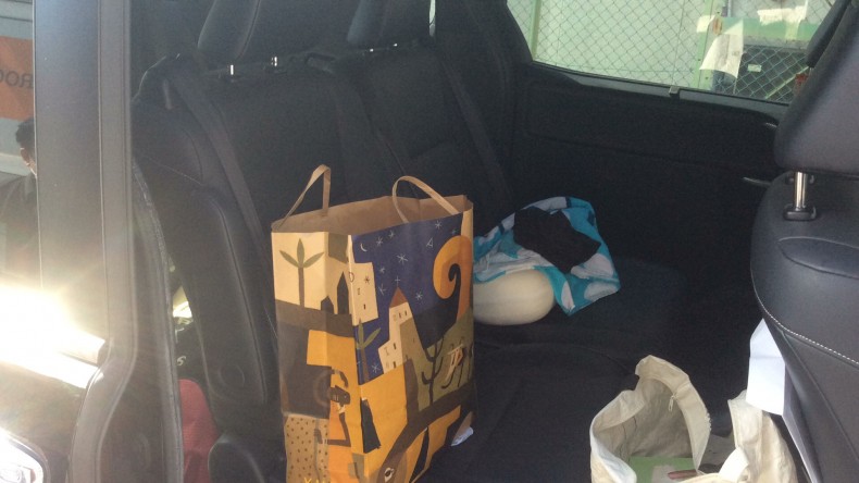 内装後方シート