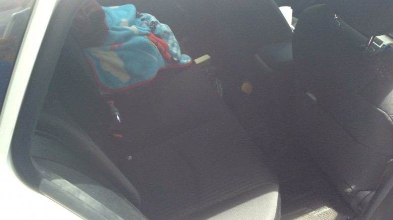 内装後方シート