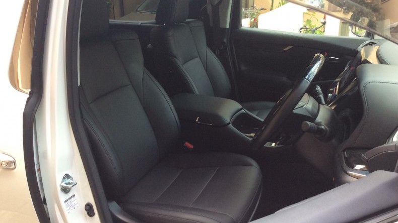 内装前方シート