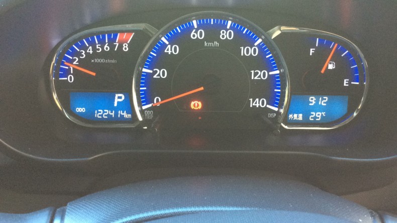 内装メーター