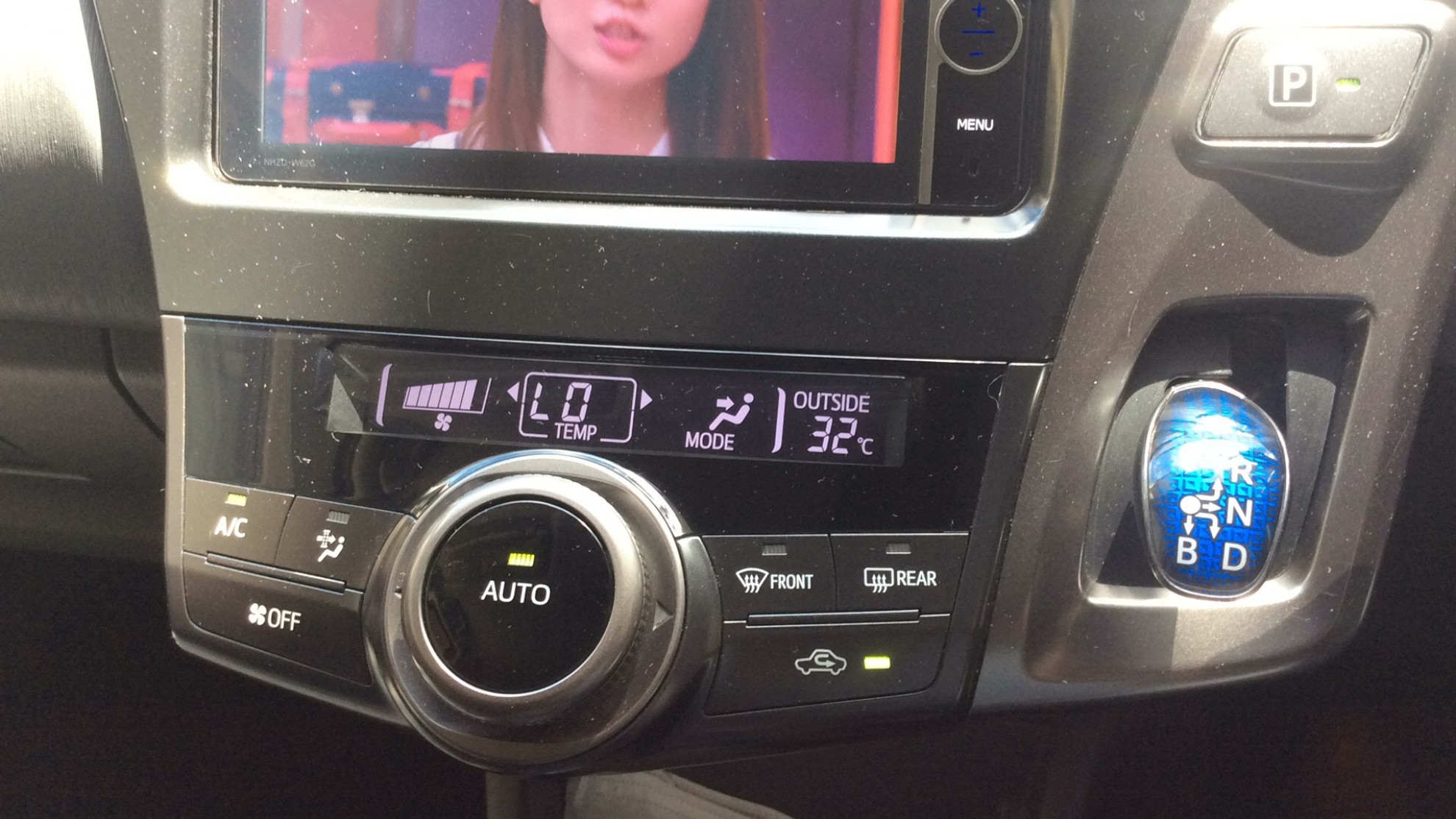 内装シフト