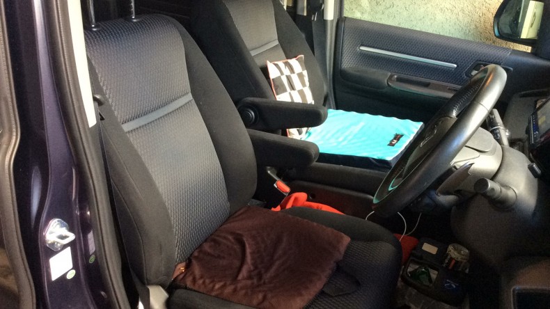 内装前方シート