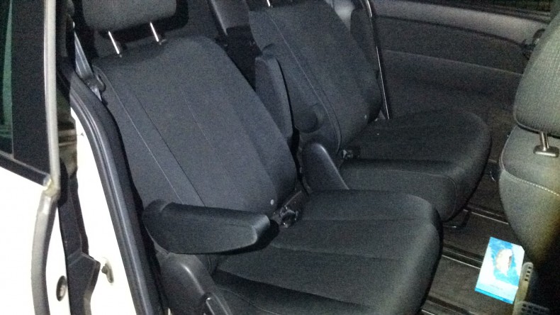 内装後方シート