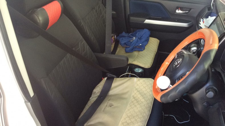 内装前方シート