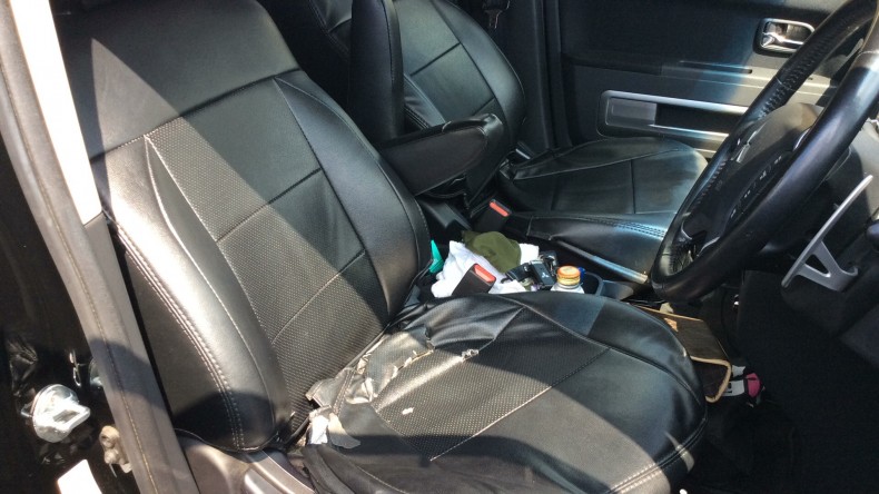 内装前方シート