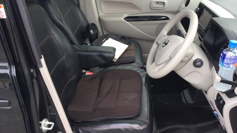 内装前方シート