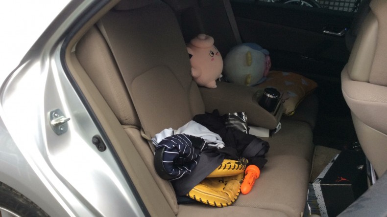 内装後方シート