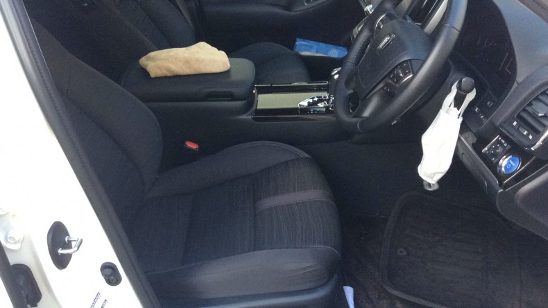 内装前方シート