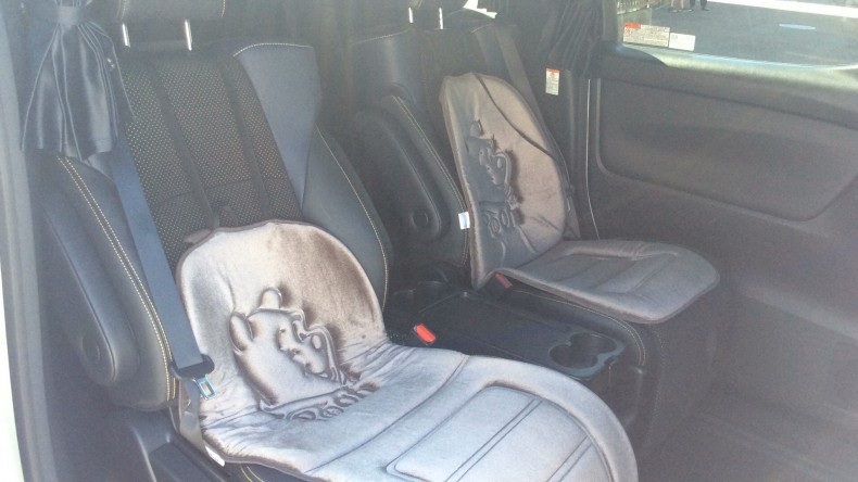 内装後方シート