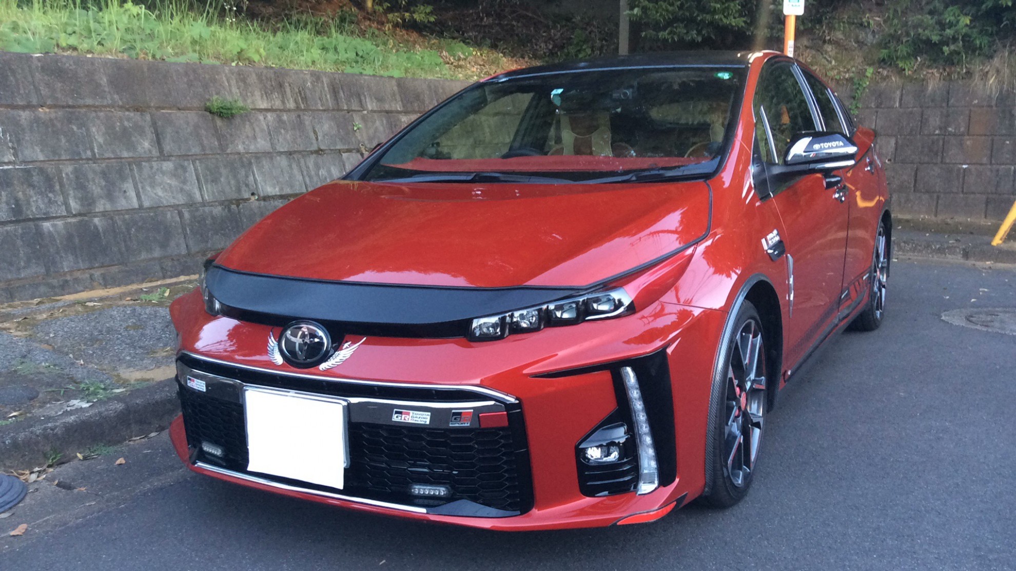 トヨタ プリウスＰＨＶの売買実績画像