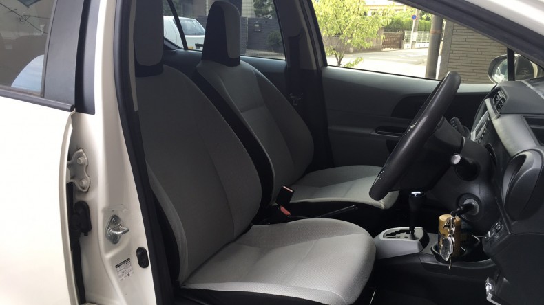 内装前方シート