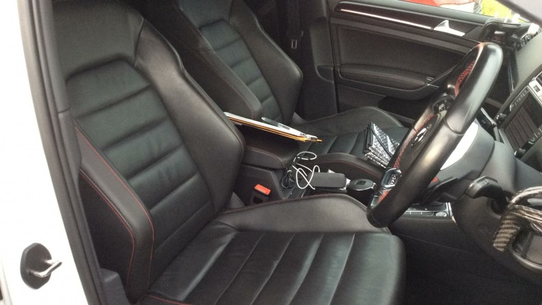 内装前方シート