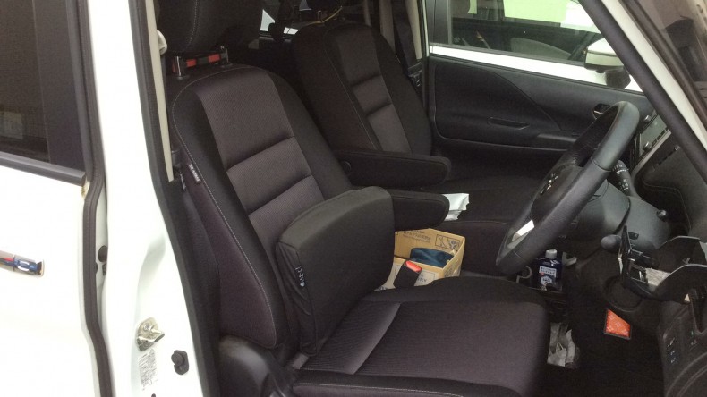 内装前方シート