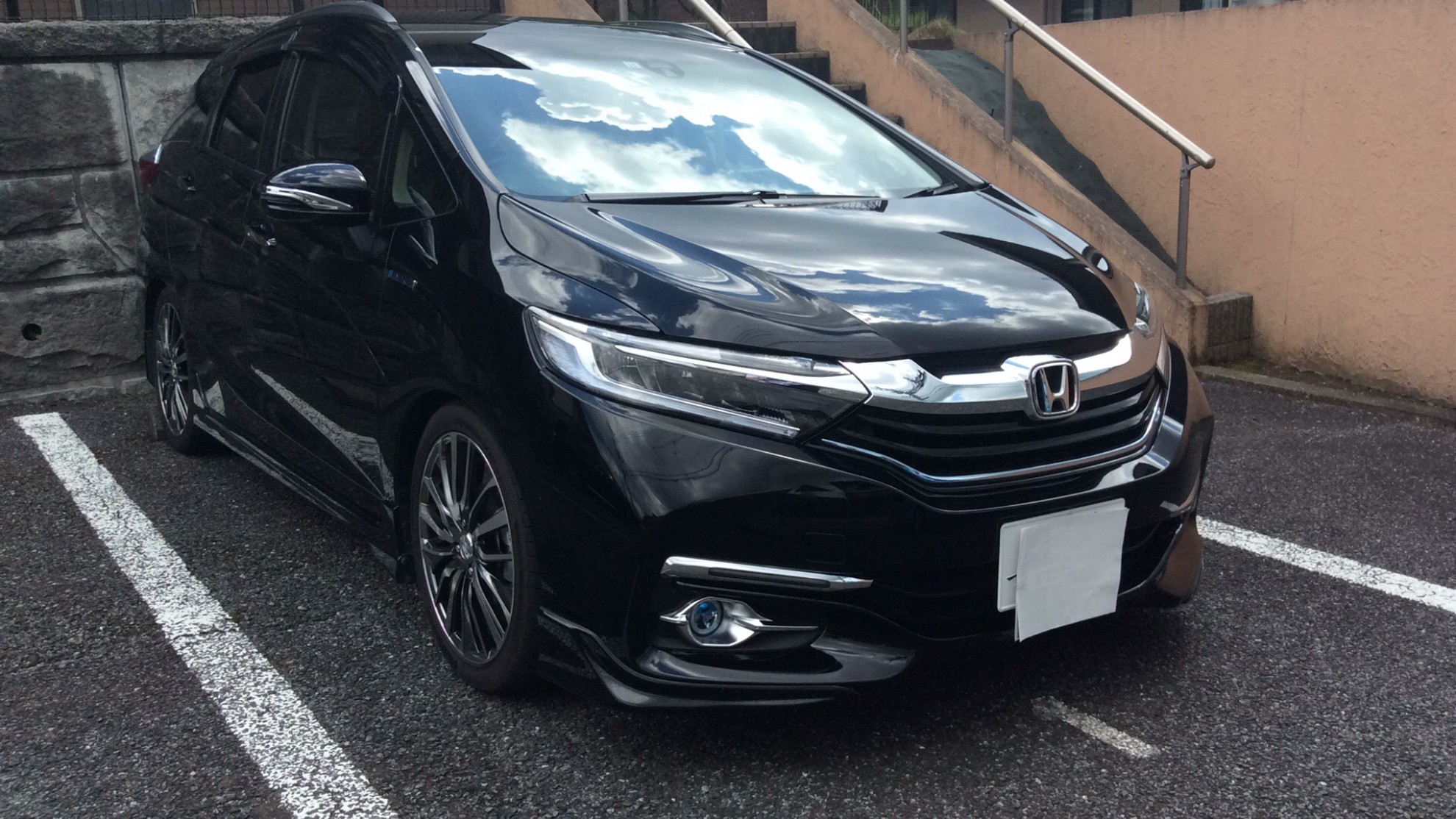 外装右前