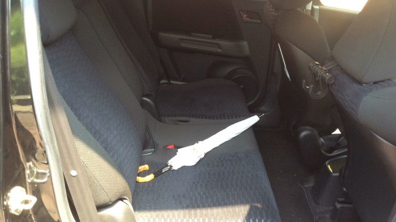 内装後方シート