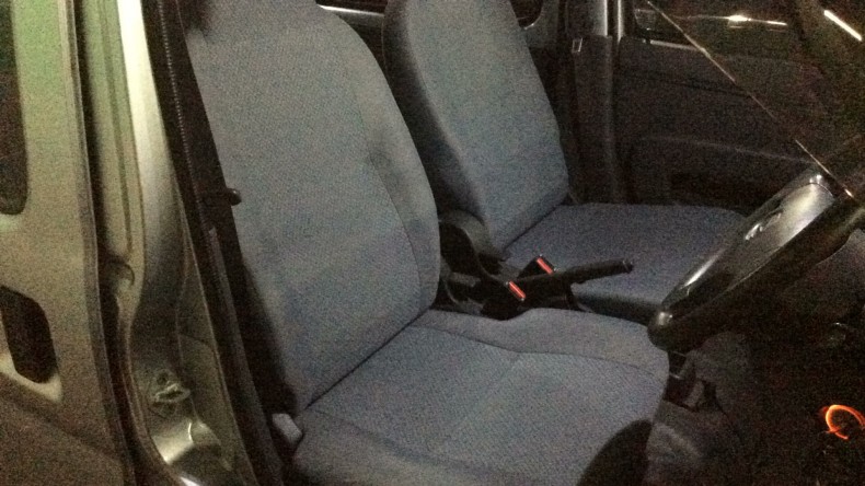 内装前方シート