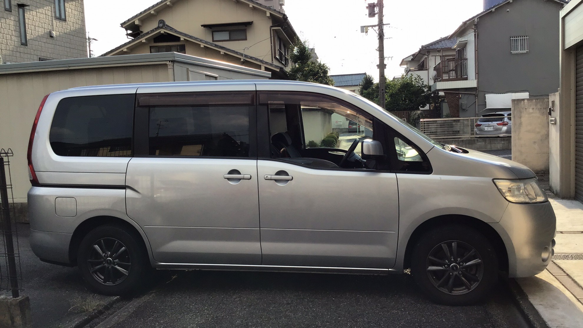 外装右