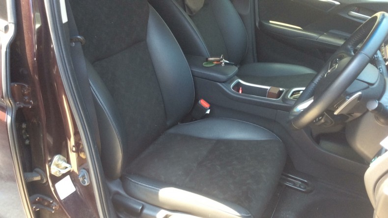 内装前方シート